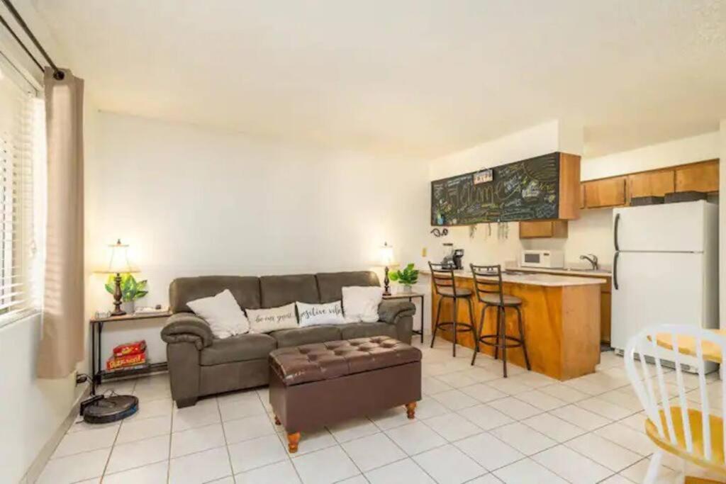 Pool King Lake Suite-Walk To Dt & Lake! Lake Havasu City Zewnętrze zdjęcie